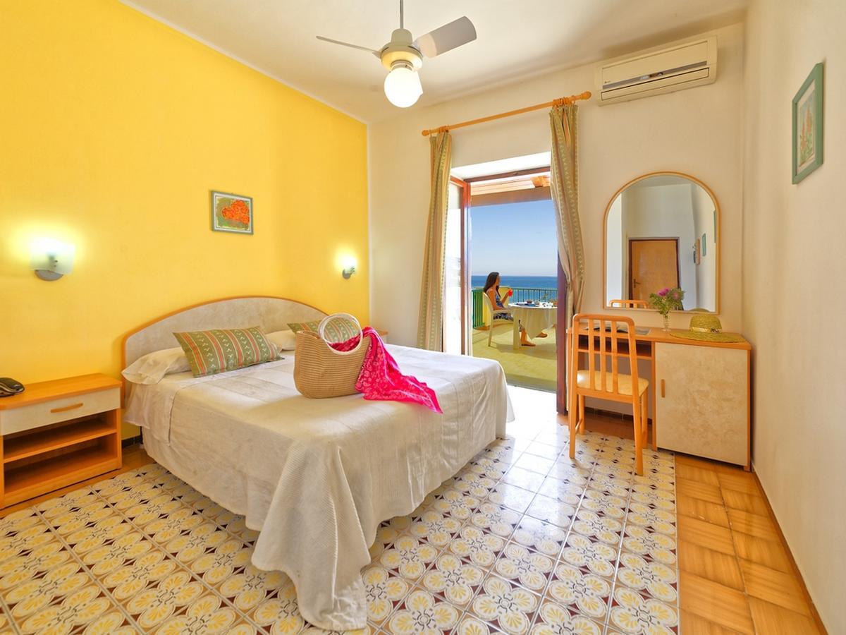 Hotel Villa Franz Sant'Angelo  Buitenkant foto